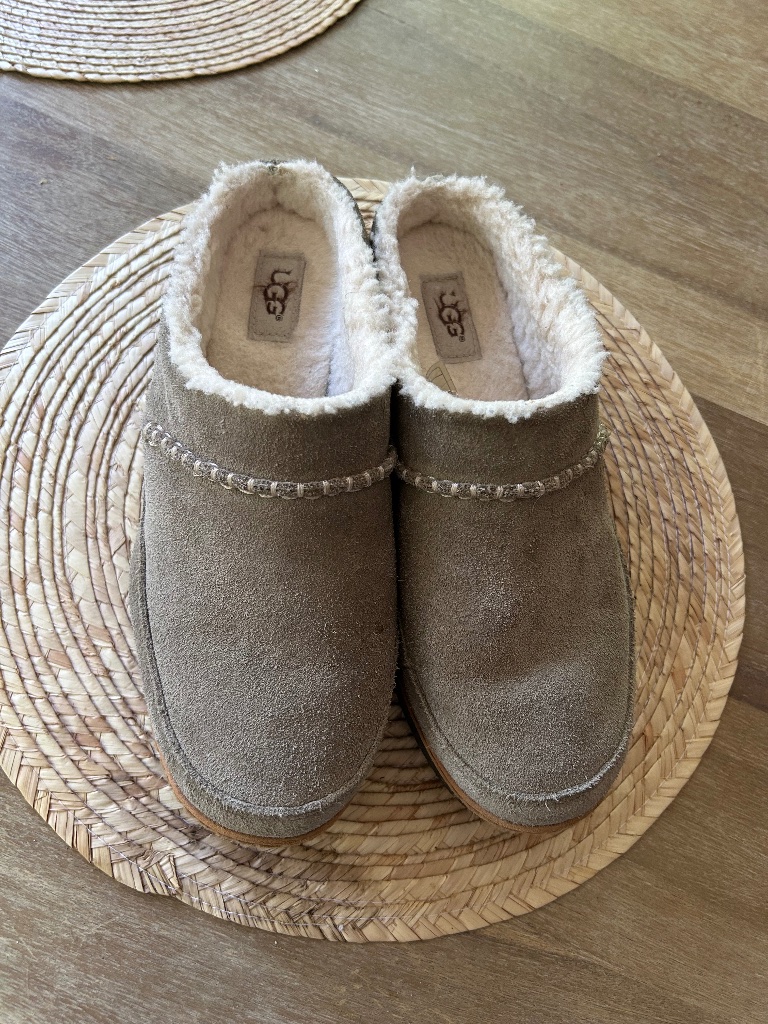 Ugg Lynwood Waterproof Suede Leather Clog - Size 7